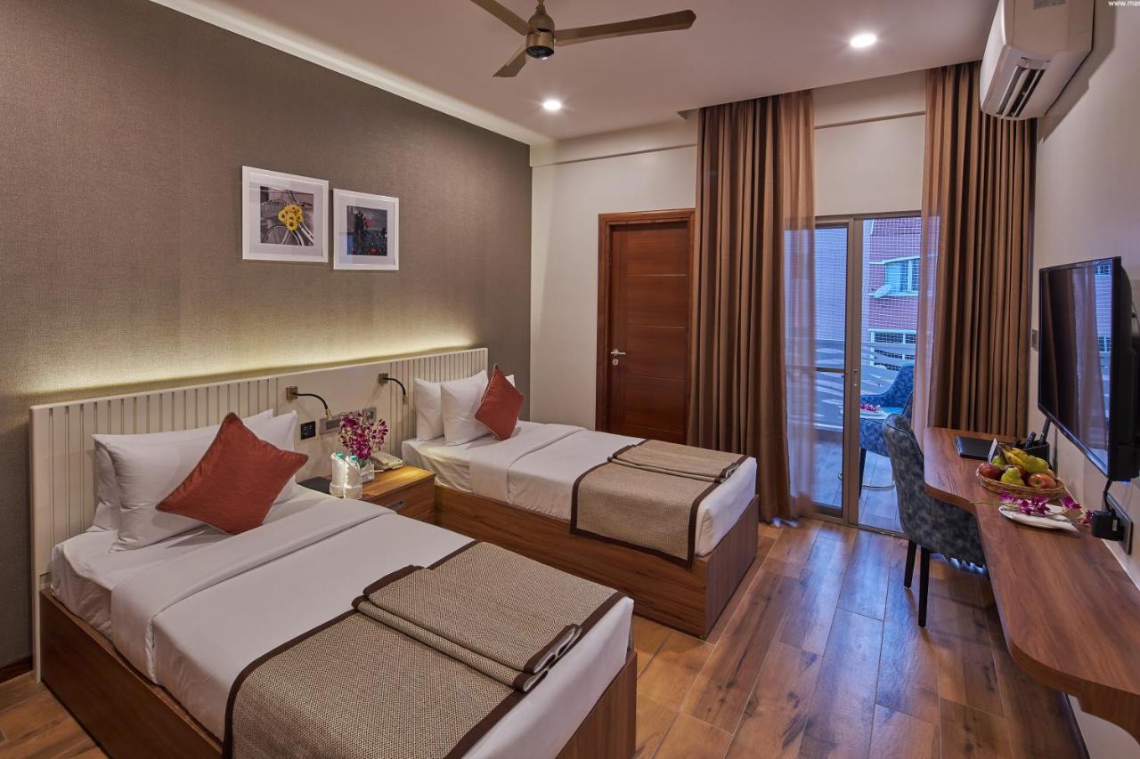 Regenta Inn Grand-Orr, Mahadevapura Bangalore Exterior foto